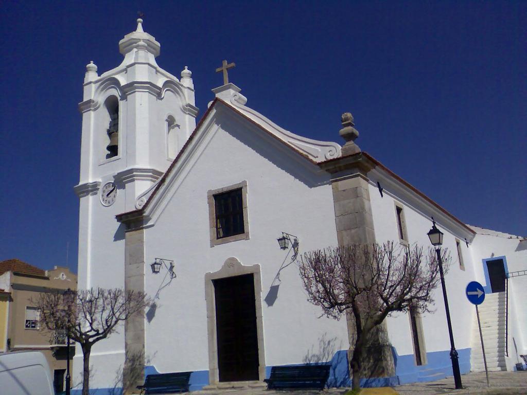 Apartamentos Bau-Doce Cercal do Alentejo Quarto foto