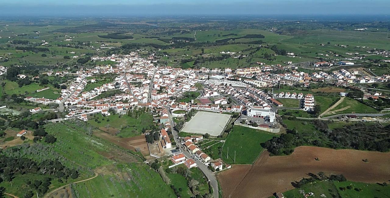 Apartamentos Bau-Doce Cercal do Alentejo Exterior foto